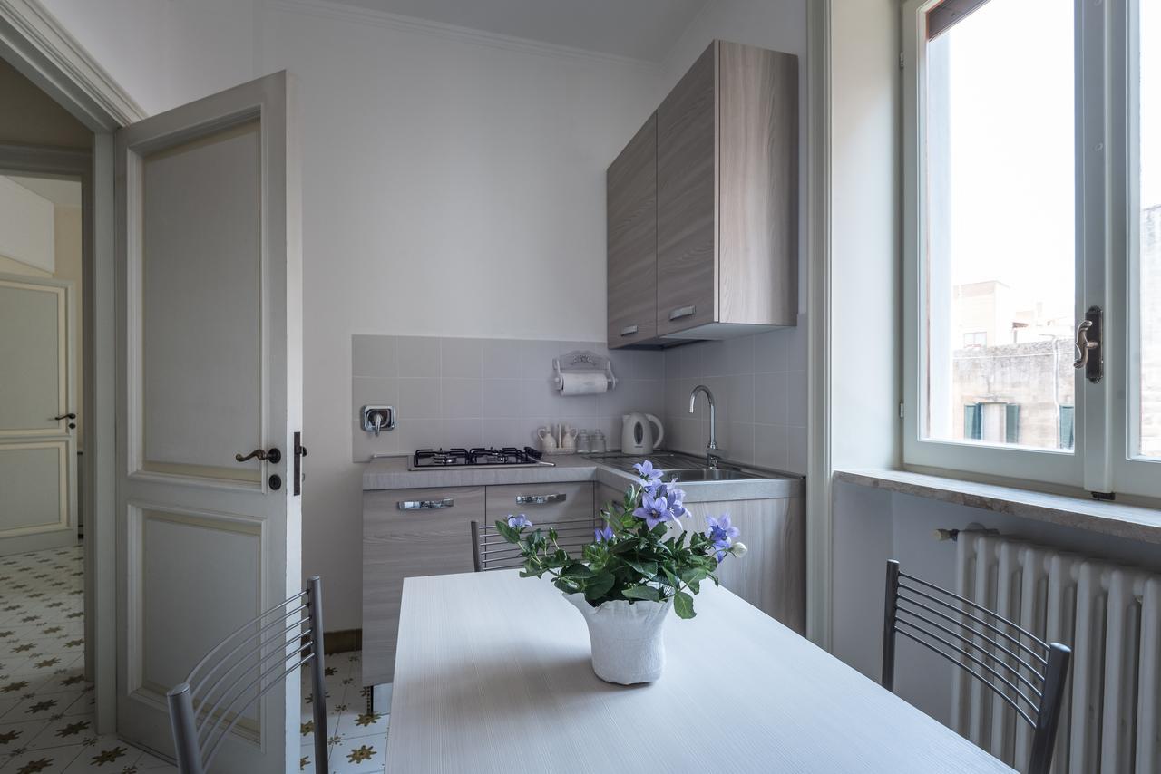 Suite della villa Lecce Esterno foto