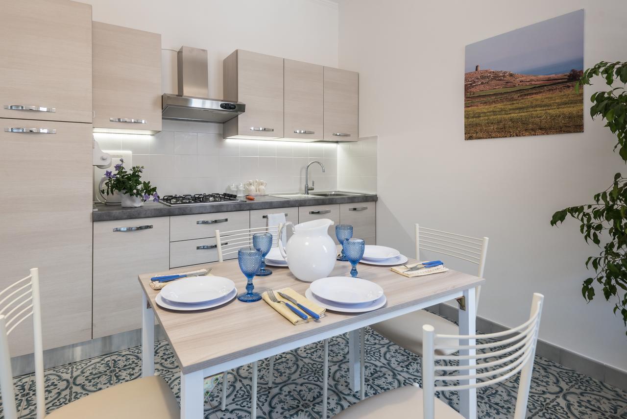 Suite della villa Lecce Esterno foto