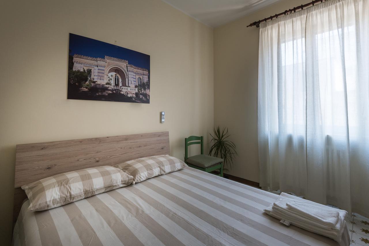 Suite della villa Lecce Esterno foto